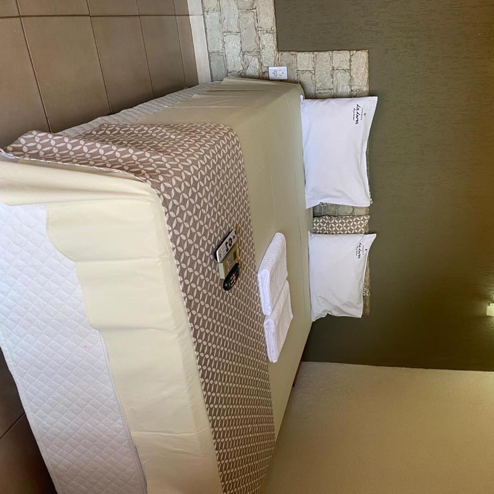 La Luna Dos Pireneus - Pousada Pirenópolis Zimmer foto